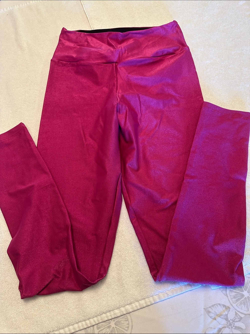 Girls' Shiny Magenta High-Rise Leggings